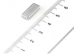 magnet-4b.jpg