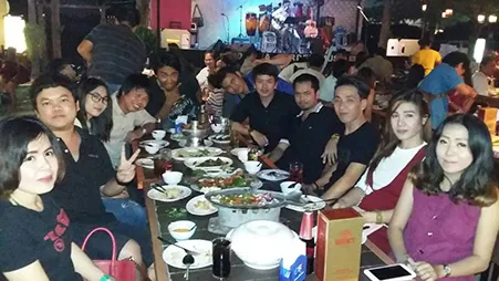 รูปงานเลี้ยงสังสรรค์ปีใหม่ 2560 ภาพที่ 6